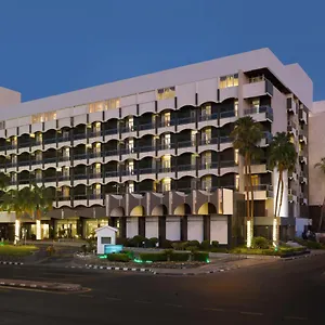 4* فندق الحمراء